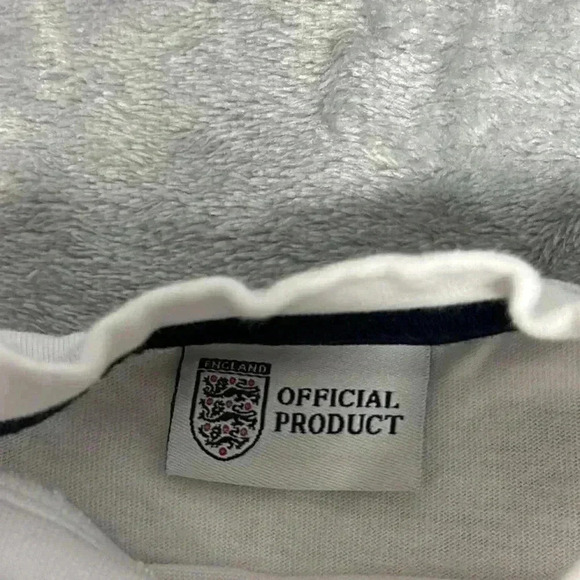 NEXT - short sleeve cotton England T-shirt. Size 9-12 months - Picture 2 of 5